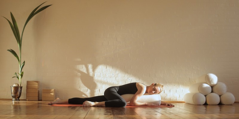 阴瑜伽 Yin Yoga