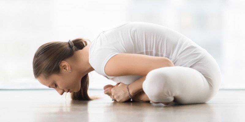束角式 Baddha Konasana1