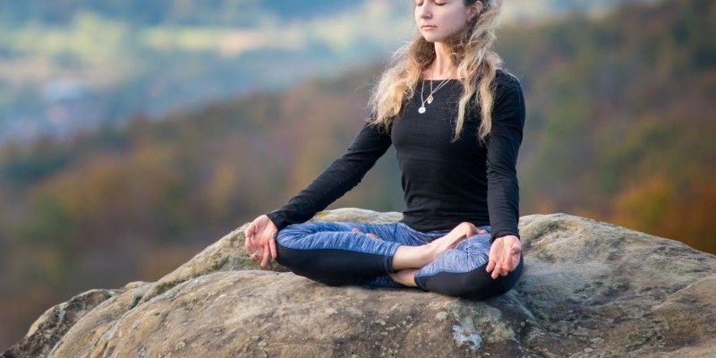 至善坐 Siddhasana