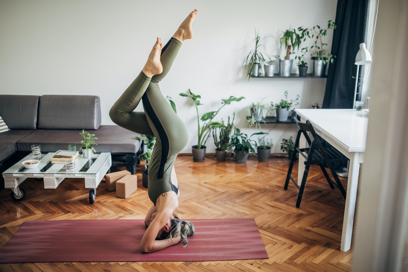 练习瑜伽 practice yoga