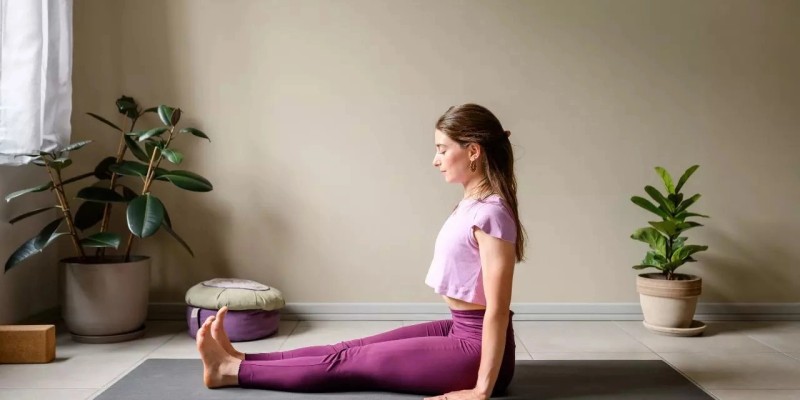 手杖式 Dandasana