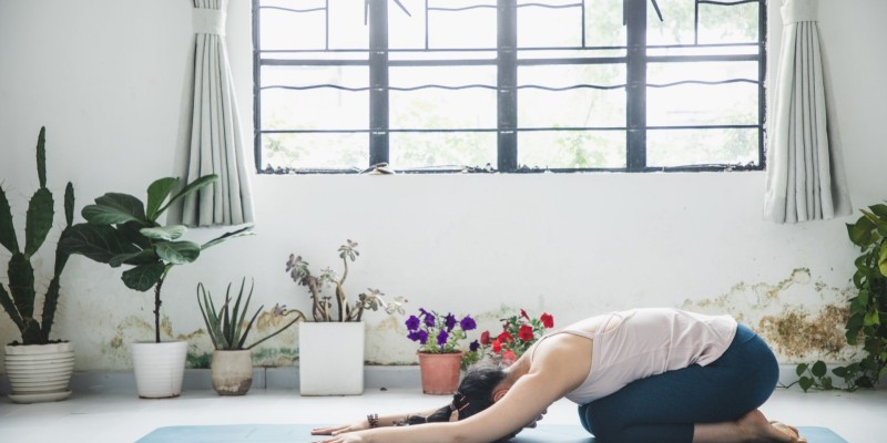 婴儿式 Balasana