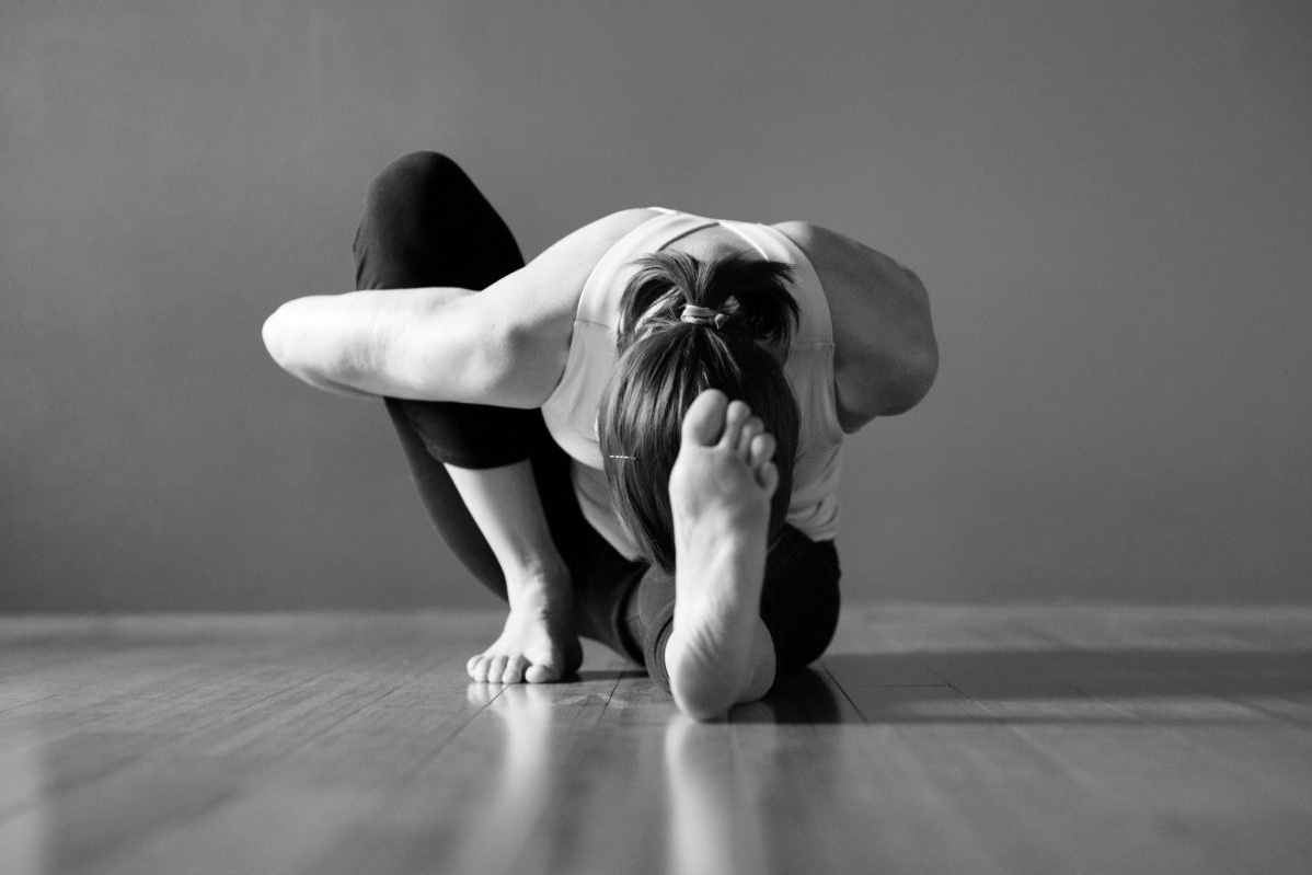 圣哲马里其 A Marichyasana A