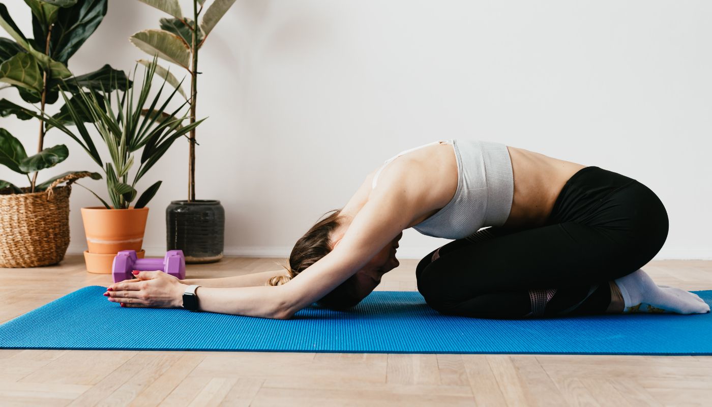 婴儿式 Balasana