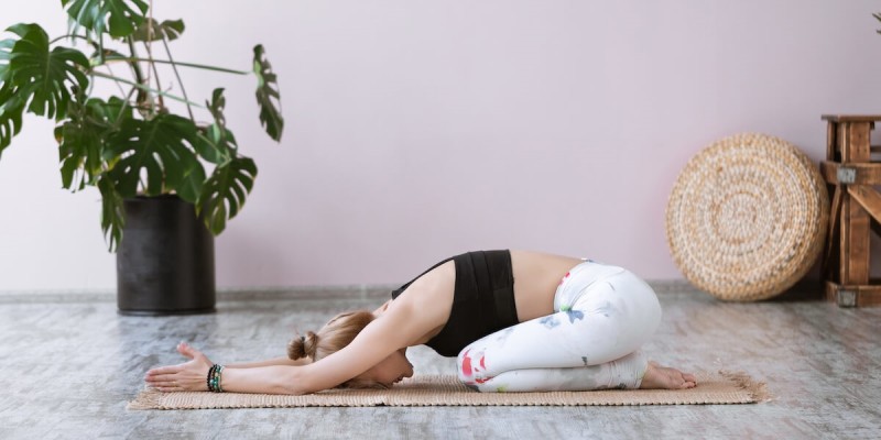 婴儿式 Balasana